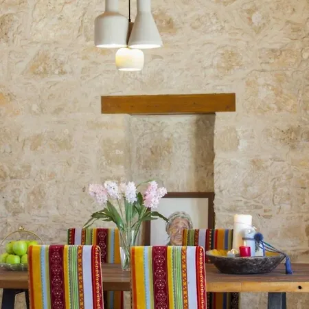 Messogi “beautiful Quaint Cottage” Mesoyi