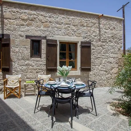 Messogi “beautiful Quaint Cottage” *